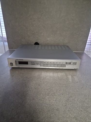 Grundig 7200 quartz - grundig, t